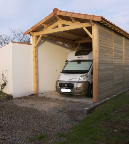 Abri extérieur bois