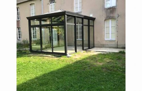 Pose d'une vérande à Saint Jean De Savigny (50680).