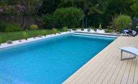 Rénovation piscine avec changement de dimensions, rehausse du fond et installation escalier d’angle à Pouilly (57)