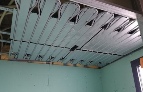 Installation d’un plafond chauffant 
