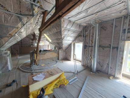 Isoler le plancher de bois