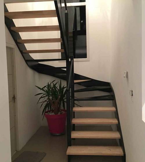 Installer un escalier en bois à Carnac