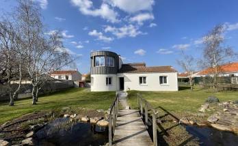 Double surélévation de maison aux Sorinières près de Nantes