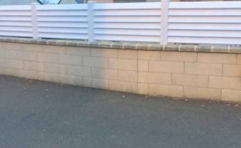 Pose d'une clôture sur un muret - Sartilly-Baie-Bocage 50530