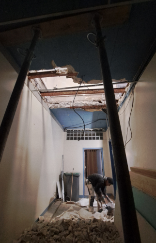 Ouverture d'une trémie pour le 1er escalier