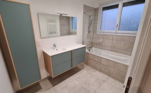 Salle de bain principale