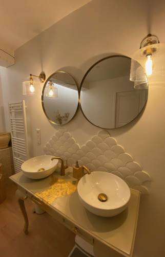 Meuble double vasque d'une salle de bain