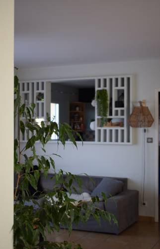 Claustra bois ouverture partielle de mur