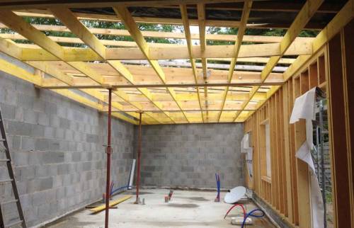 Extension bois en construction à Jullouville