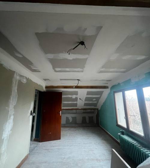 Travaux de rénovation énergétique avec l’isolation d’une maison à Aix-les-Bains