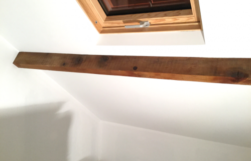 Installation d'une fenêtre de toit