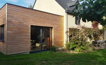 Extension bois pour salon/salle à manger avec poêle central à Douarnenez (29100)