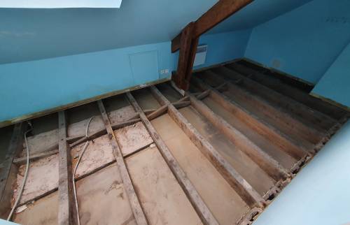 Pendant les travaux : isolation  phonique du plancher