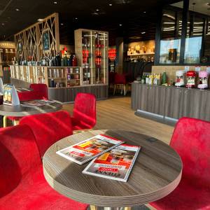 Magasin d'usine à Bessan - Séverine Rommé - La Maison Des Architectes