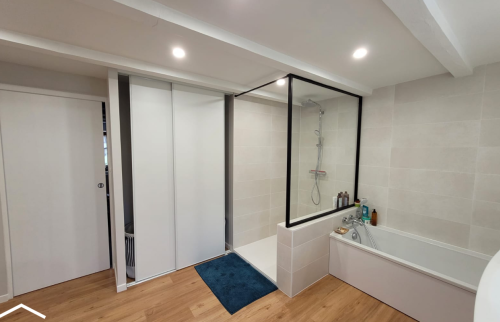 Salle de bain - Placard mural