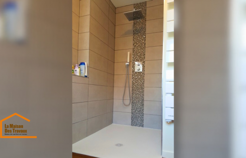 Transformez votre salle de bain avec une rénovation moderne près de Tonneins