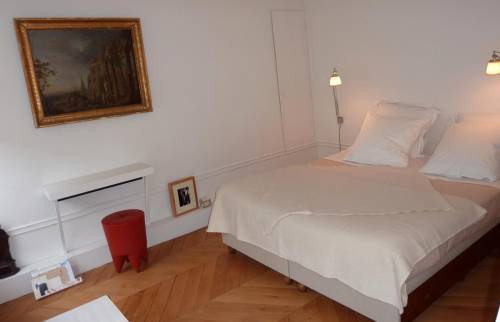 Rénovation complète d’un appartement rue du Bac (Paris 7ème)