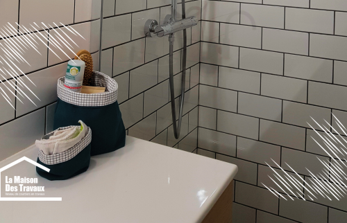 Rénovation de Salle de Bain à Miramont-de-Guyenne : Combinez Confort Moderne et Charme Rétro