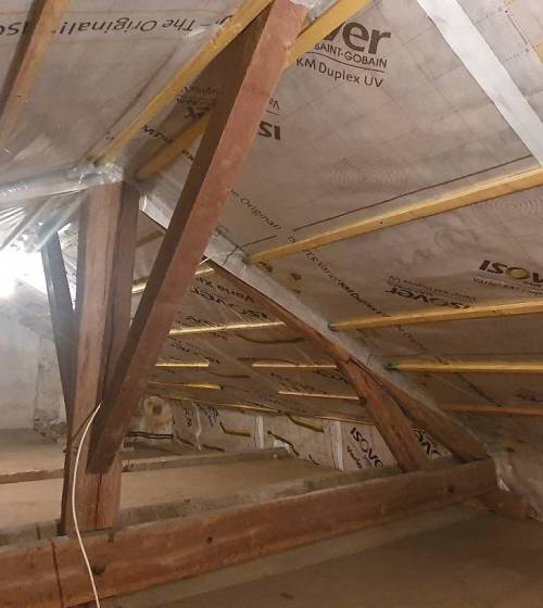 Travaux d'isolation des combles d'une maison avec pare-vapeur - Brie-Comte-Robert 77170