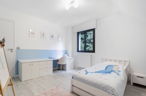 Une chambre d’adolescent modernisée à Thonon-les-Bains