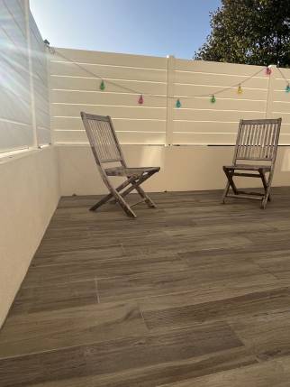 Pose de brise-vent en alu