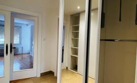 Création d'un placard dans une entrée