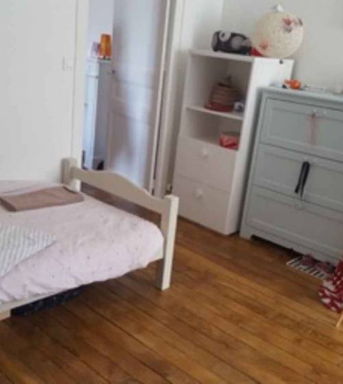 chambre d'enfant rénovée
