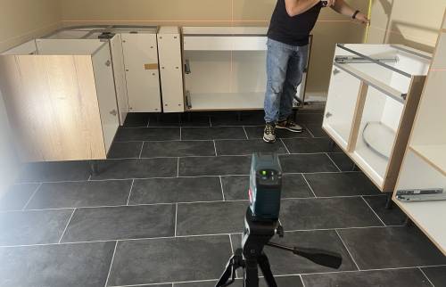 Montage de la cuisine sur mesure