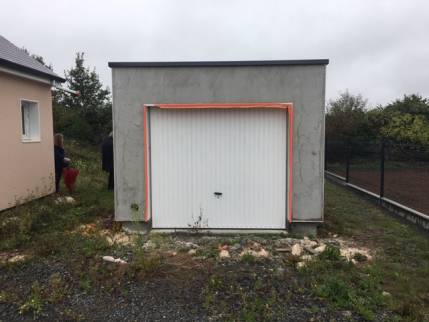 Garage avant travaux de finition - Nantes (44000)