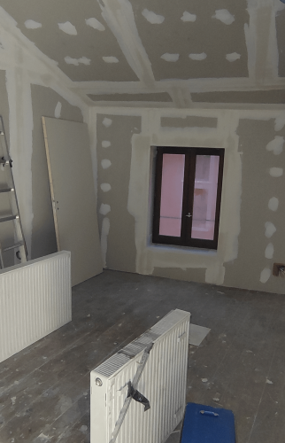 Rénovation d’une maison à Vénérieu (38460)