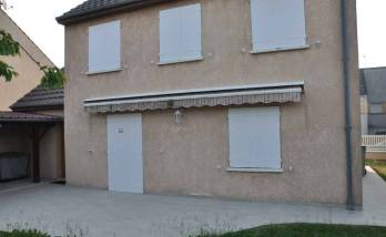  Nouvelle terrasse après travaux de rénovation extérieure de maison - Brie-Comte-Robert 77170