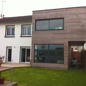 Extension en bois d'une maison traditionnelle, Bretagne 