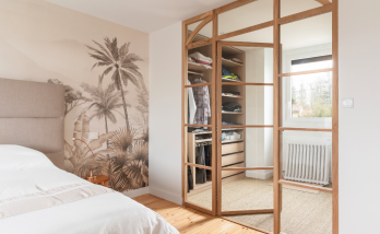 Création d'une verrière sur-mesure pour séparer un dressing d'une chambre