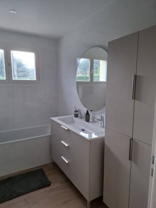 Mobilier de salle de bain rénovée - Ambérieu-en-Bugey 01500