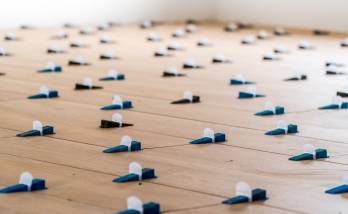 Artisan pose parquet