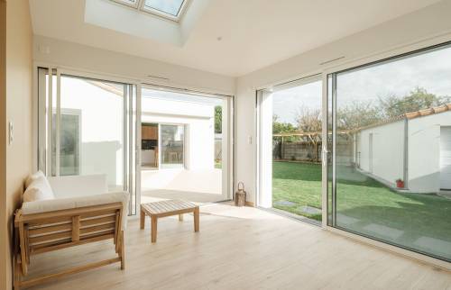 Double extension de maison aux Sorinières (44840)- jacuzzi