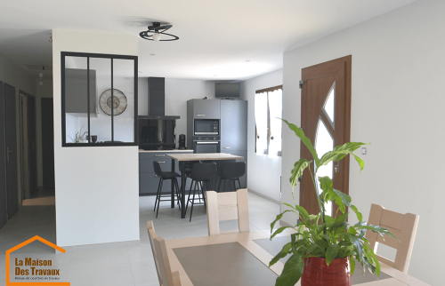 Réalisation d’une cuisine équipée sur-mesure à Nivolas Vermelle