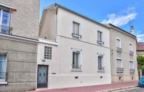 Maison surélevée en ossature bois