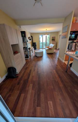 Salon après rénovation La Maison Des Travaux Bruz vue 2