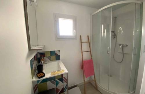 Salle d'eau extension de garage FONTCOUVERTE