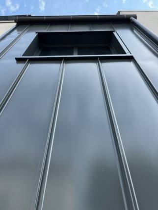 Revêtement de façade en bardage imitation zinc - Nantes (44000)
