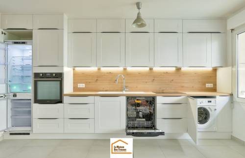 Cuisine rénovée et équipée à Levallois