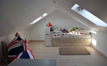 Combles aménagés en chambre d'enfant - Combs-la-Ville 77380