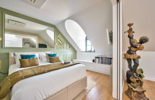 Décoration d'un bel appartement - La Celle-Saint-Cloud
