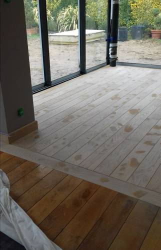 Partie du parquet poncé