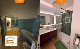 Rénovation complète d’une salle de bain à Aix-en-Provence avec création d’une douche extra-plate, meuble double vasque suspendu et carrelage vertical moderne réalisé avec les artisans sélectionnés par Laurent Nemer.