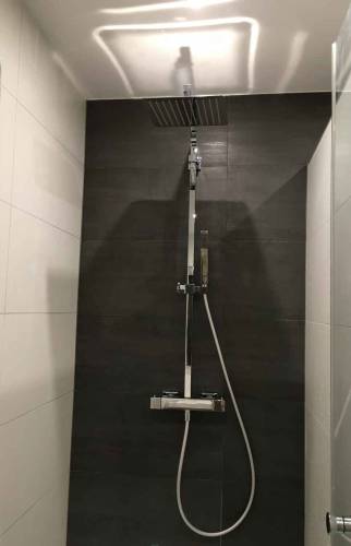 Salle de bain, colonne douche ciel de pluie, Mulhouse