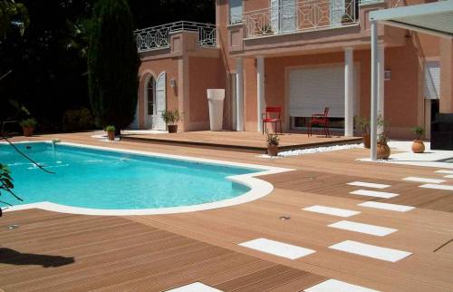 Aménagement Terrasse et Piscine : Lyon Est - Plage Bois Composite