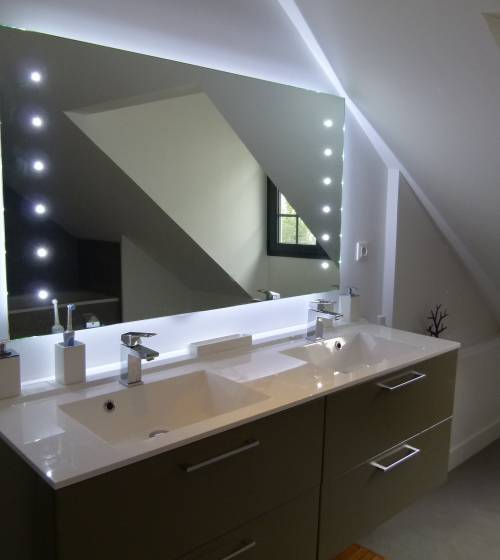 Pose d'un meuble double vasque