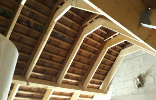 Reprise de charpente dans combles (91)